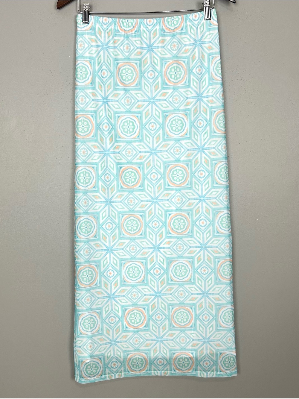 Kenny Flowers Mesh Column Maxi Skirt Women’s Size L Elastic Waist Medallion Boho